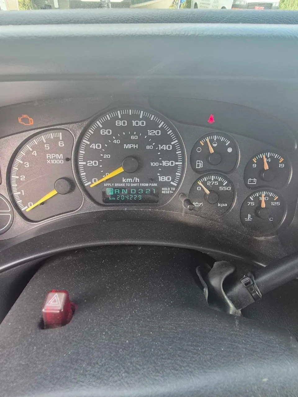 Chevrolet Silverado 2001 photo 2