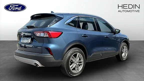Ford Kuga 2022 photo 2