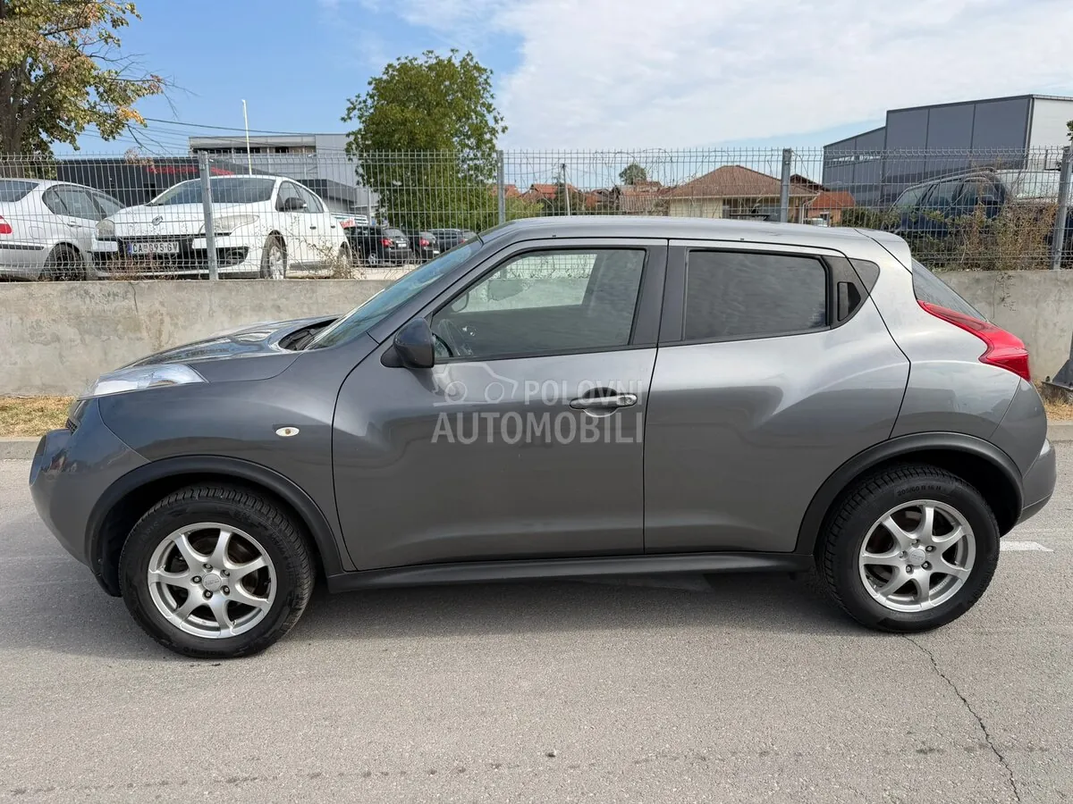 Nissan Juke 2011 photo 4