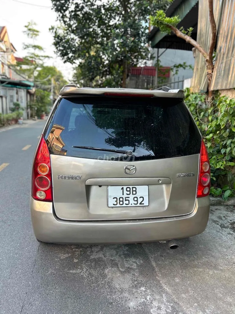 Mazda Premacy 2002 photo 4