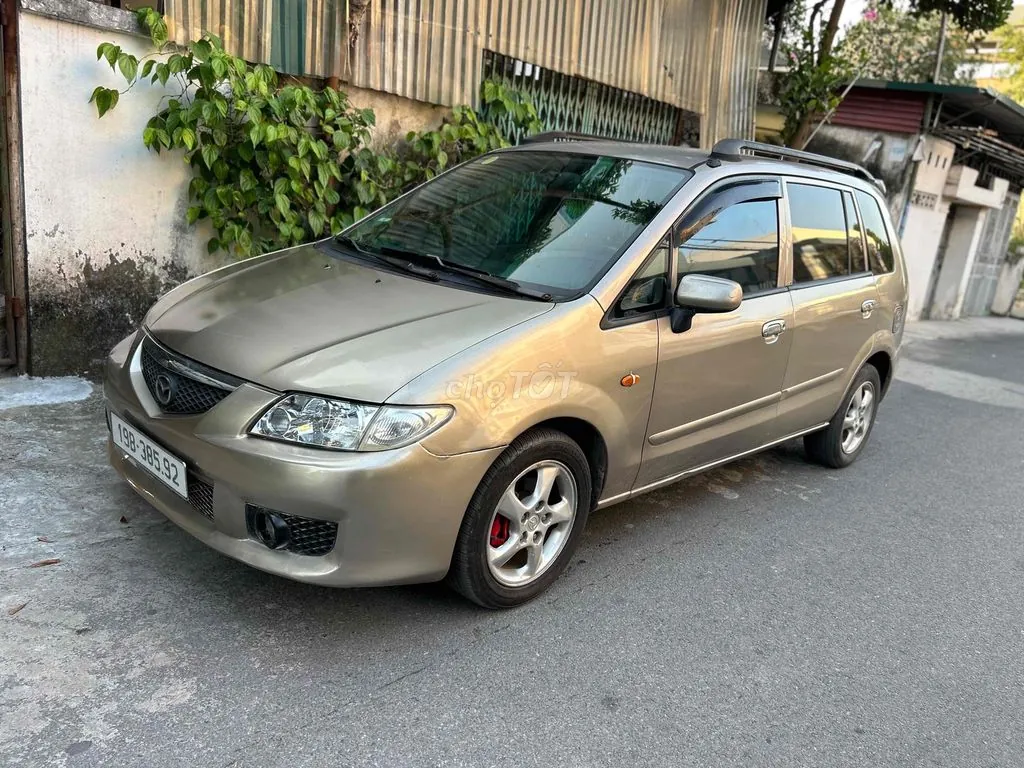 Mazda Premacy 2002 photo 2