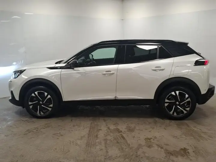 Peugeot E-2008 2023 photo 4