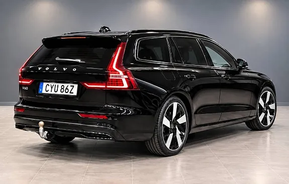 Volvo V60 2024 photo 3