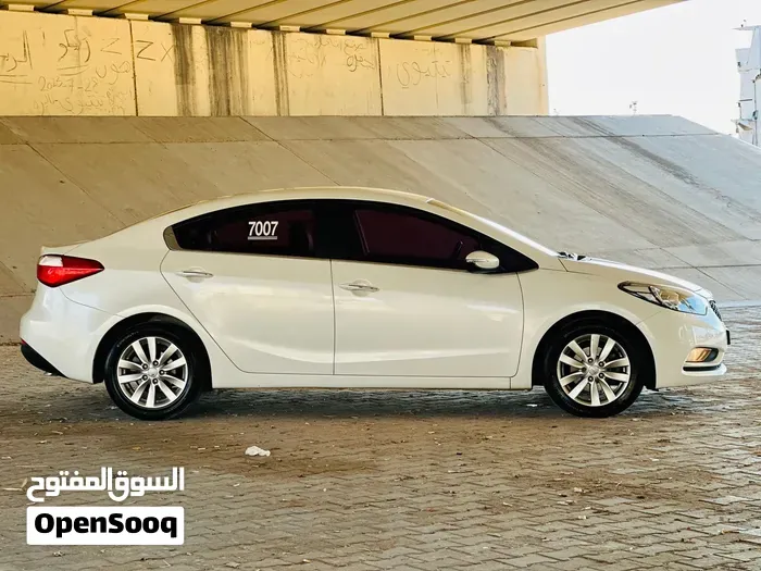 Kia K3 2014 photo 3