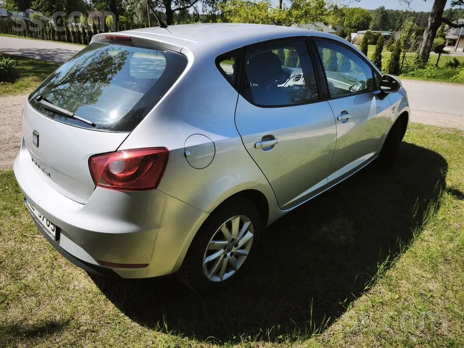 Seat Ibiza 2013 photo 4