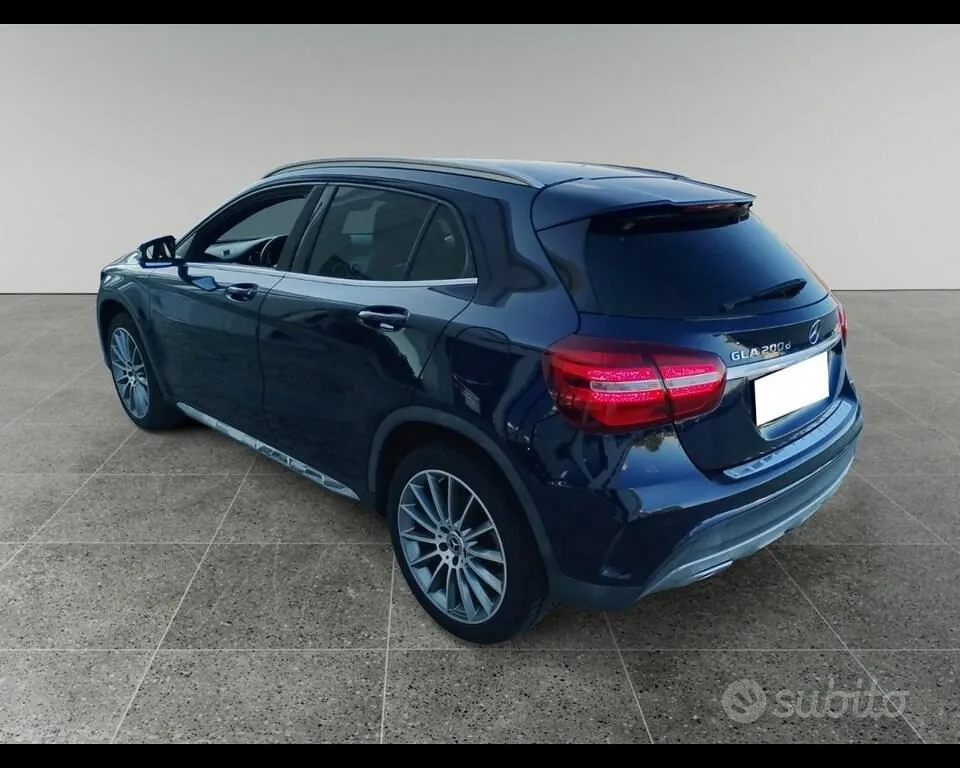 Mercedes-Benz Gla 2018 photo 4