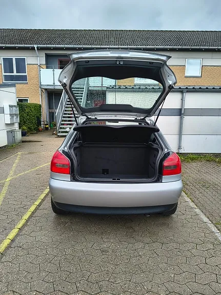 Audi A3 1998 photo 5