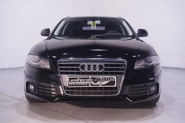 Audi A4 Avant 2008 photo 2