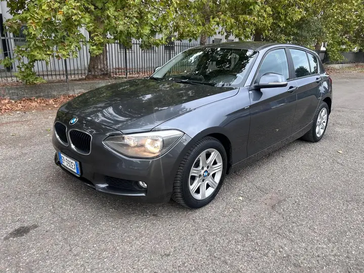 BMW 114I 2013 photo 2