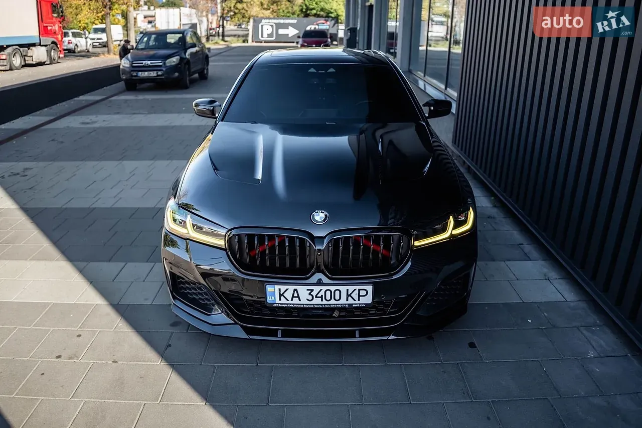 BMW 5 Series 2018 photo 4