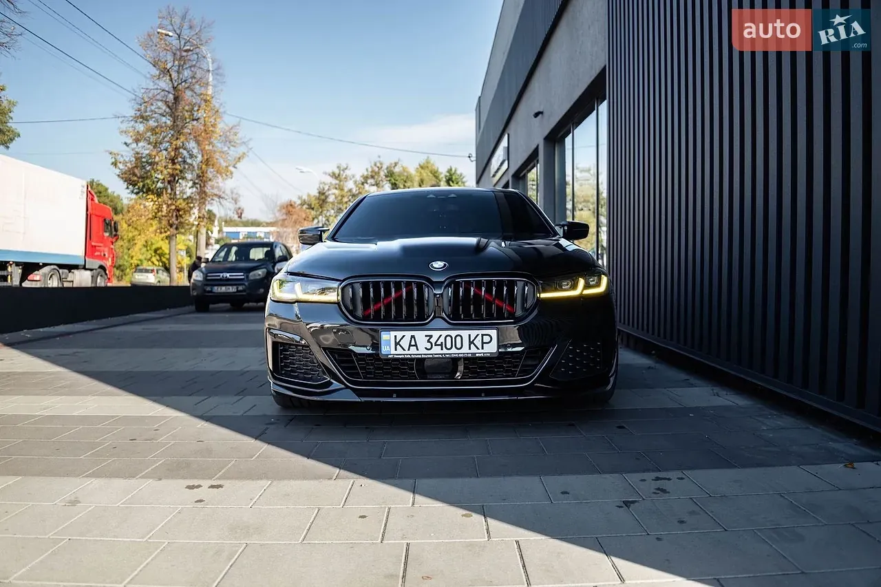 BMW 5 Series 2018 photo 3