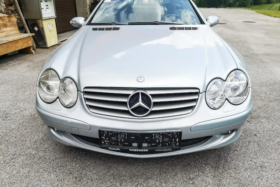 Mercedes-Benz Sl-Class 2002 photo 2