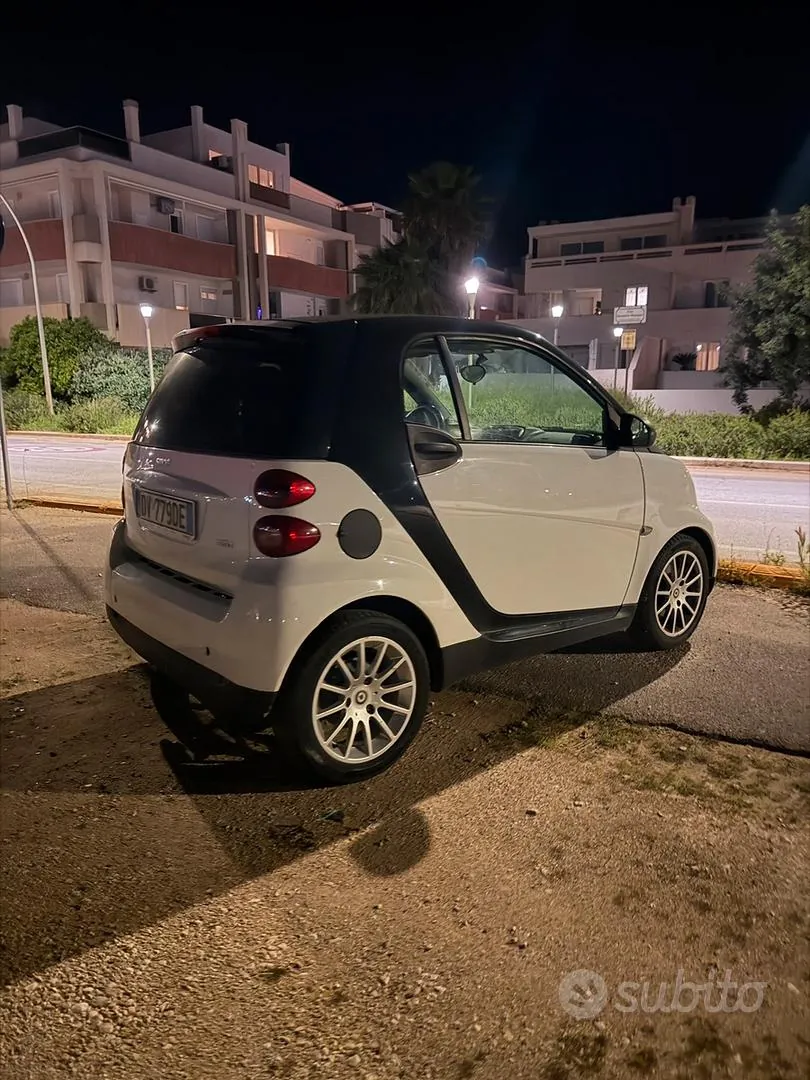 Smart Fortwo 2009 photo 3