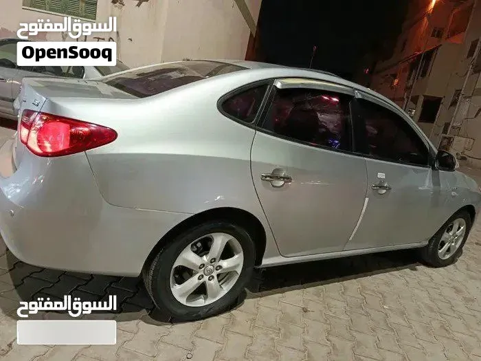 Hyundai Avante 2009 photo 4