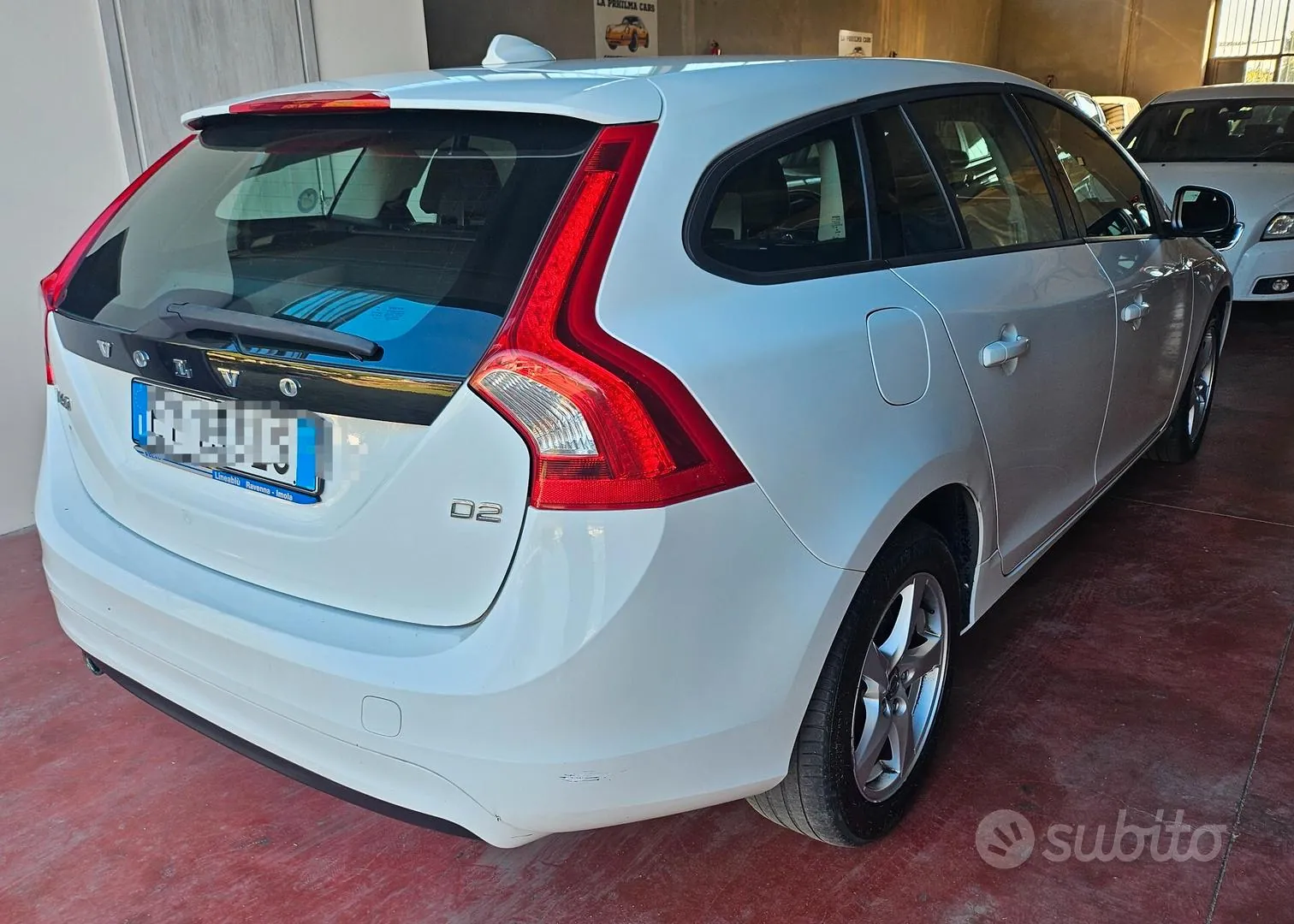 Volvo V60 2015 photo 3