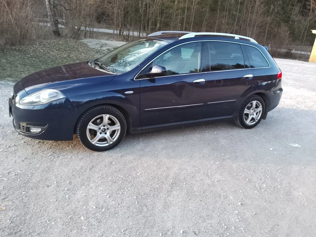 Fiat Croma 2010 photo 3
