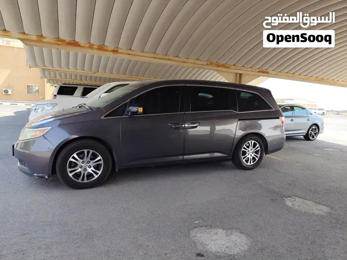 Honda Odyssey 2013 photo 5