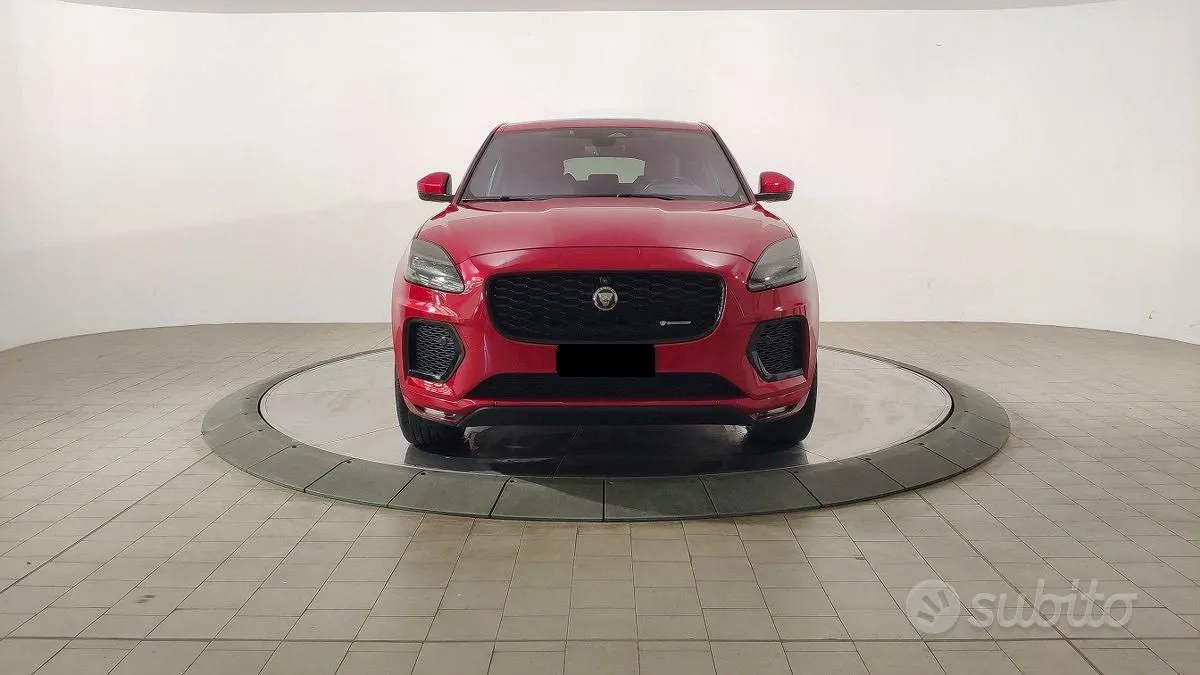 Jaguar E-Pace 2021 photo 3