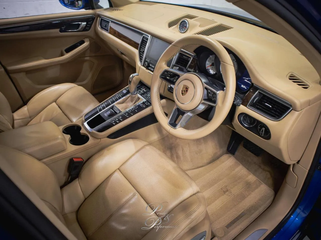 Porsche Macan 2016 photo 2
