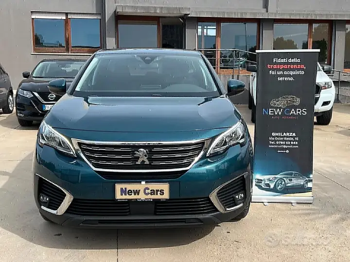 Peugeot 5008 2019 photo 3