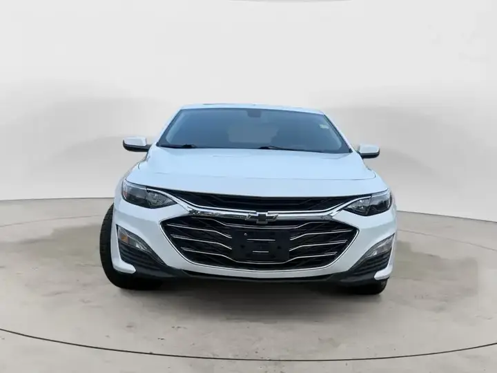 Chevrolet Malibu 2022 photo 4