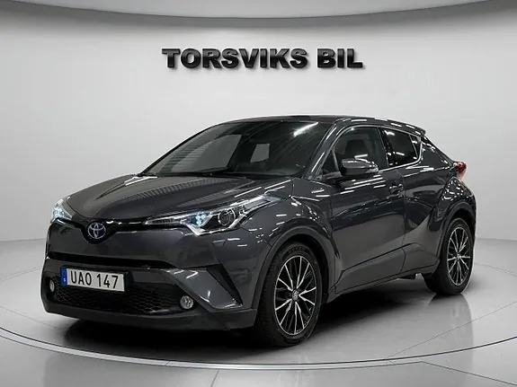 Toyota C-Hr 2018 photo 2