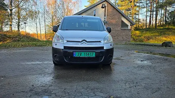 Citroen Berlingo 2010 photo 2
