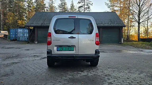 Citroen Berlingo 2010 photo 5