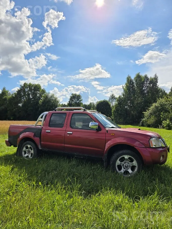 Nissan Navara 2005 photo 3