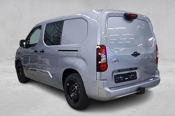 Toyota Proace City 2025 photo 3