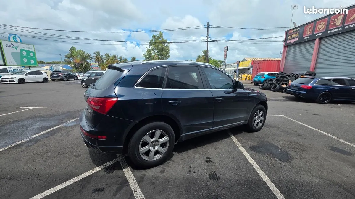 Audi Q5 2011 photo 2