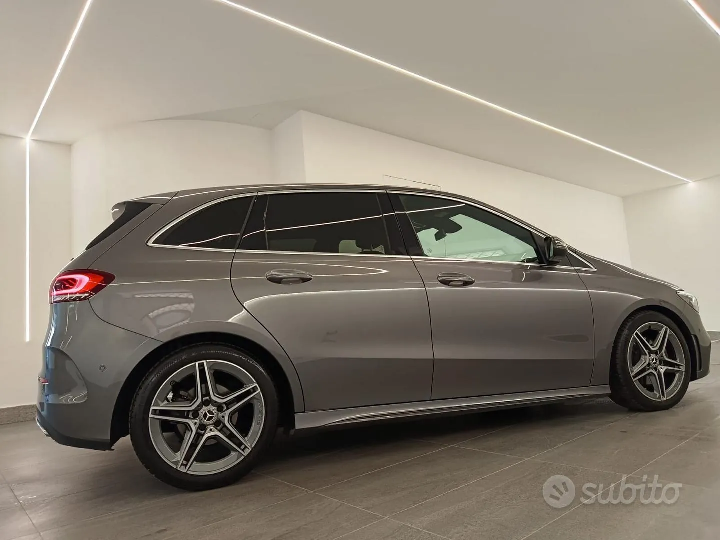 Mercedes-Benz B-Class 2022 photo 4