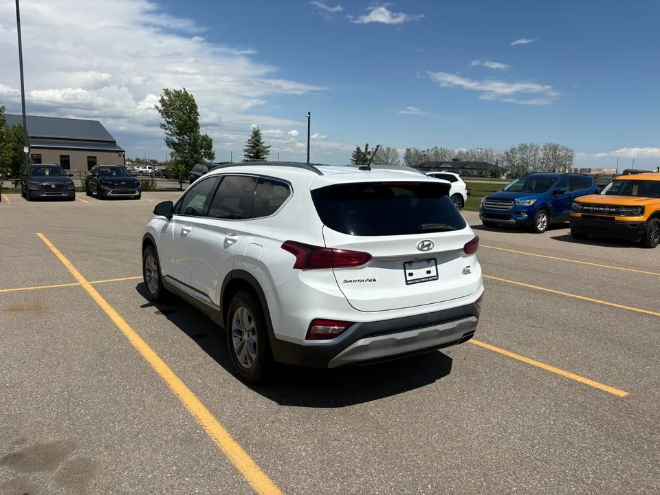 Hyundai Santa Fe 2019 photo 2