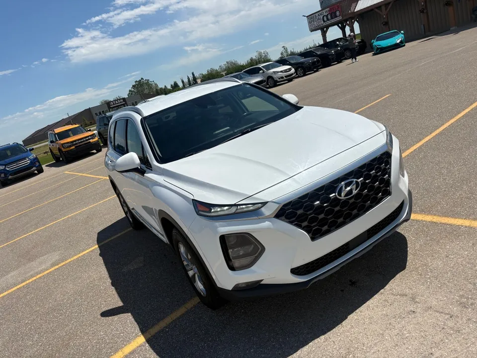 Hyundai Santa Fe 2019 photo 3