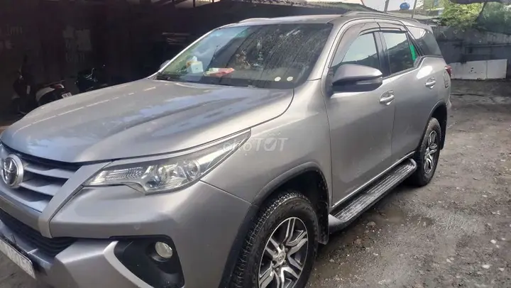 Toyota Fortuner 2017 photo 2