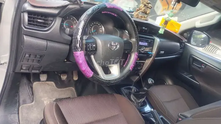 Toyota Fortuner 2017 photo 5