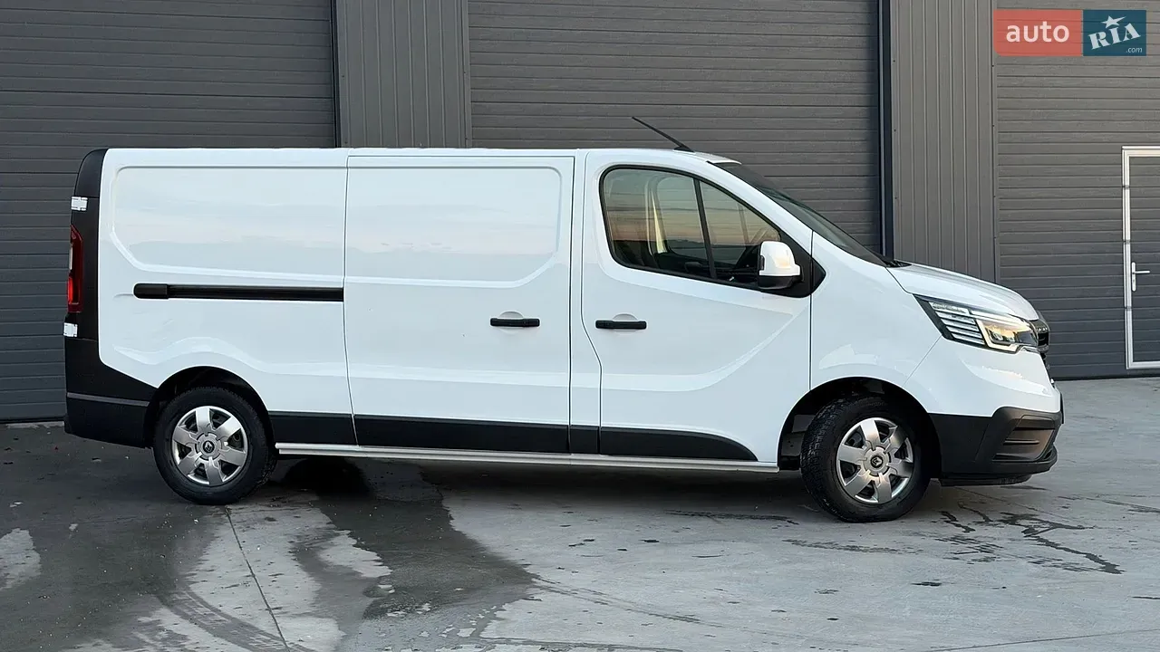 Renault Trafic 2024 photo 5
