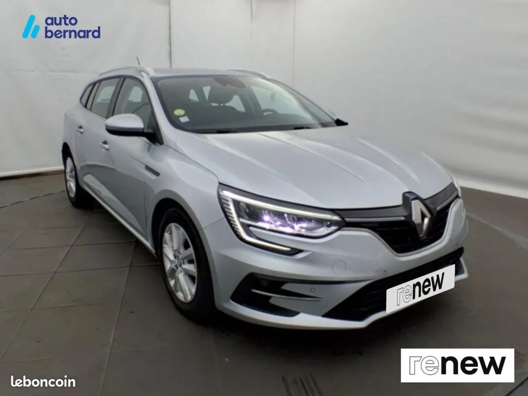Renault Megane 2022 photo 3
