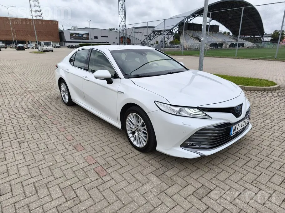 Toyota Camry 2021 photo 5
