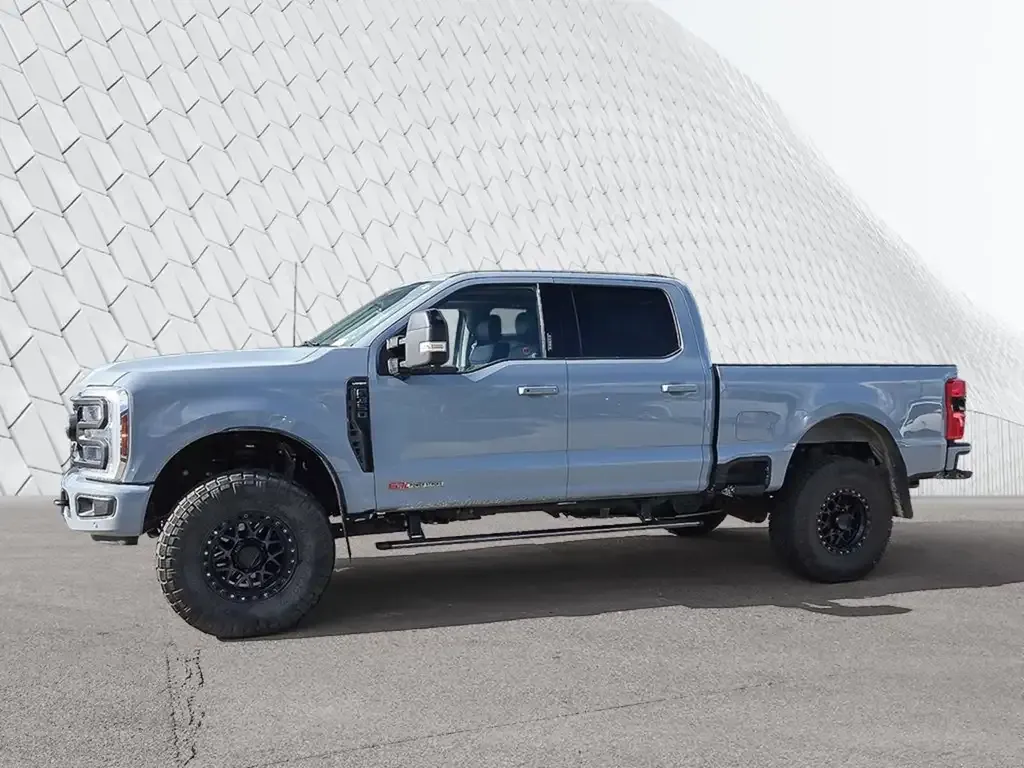 Ford F 350 2024 photo 3