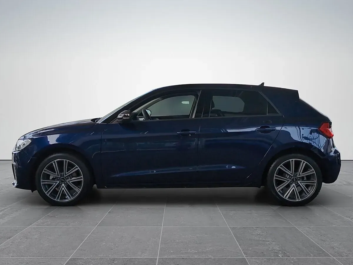 Audi A1 2025 photo 3