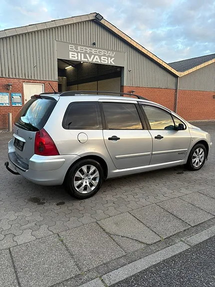 Peugeot 307 2004 photo 4