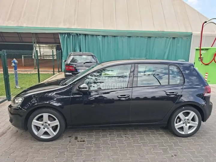 Volkswagen Golf 6 2009 photo 2