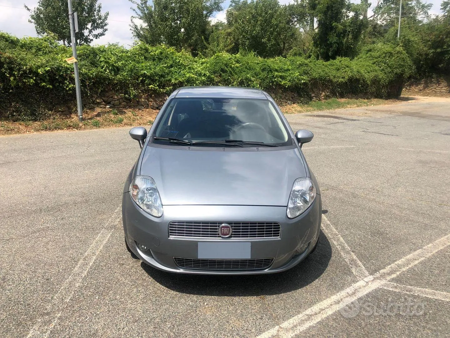 Fiat Grande Punto 2008 photo 4