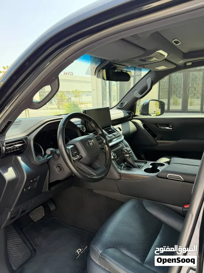 Toyota Land Cruiser 2022 photo 4