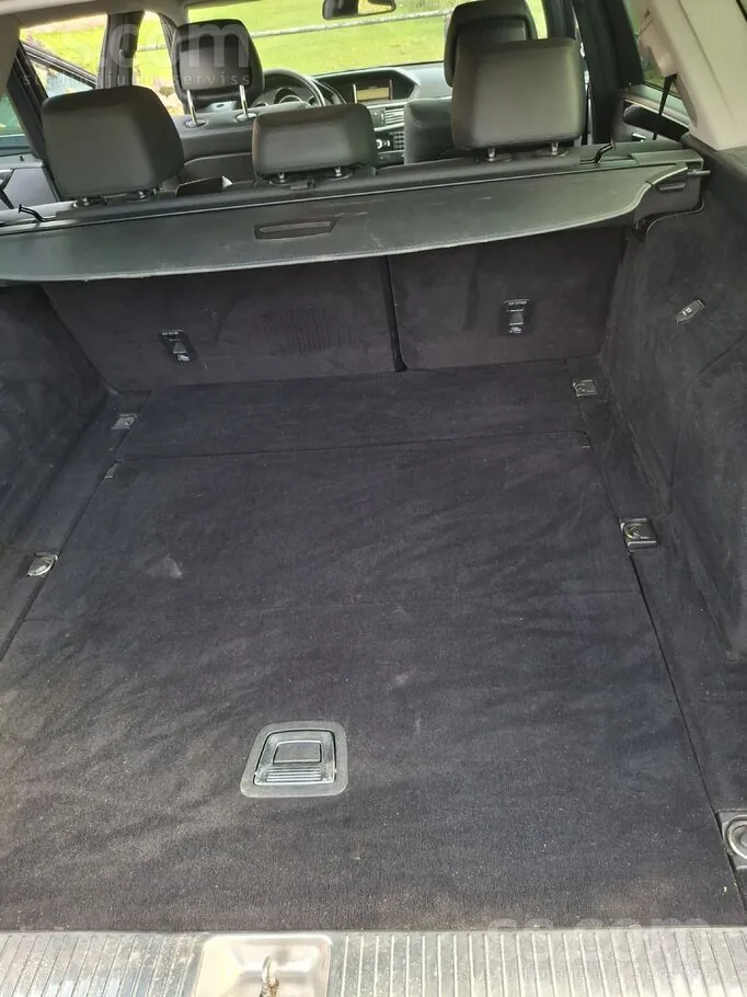 Mercedes-Benz E220 2011 photo 3