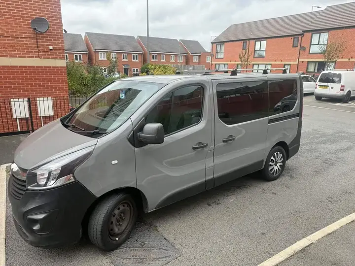 Vauxhall Vivaro 2018 photo 3