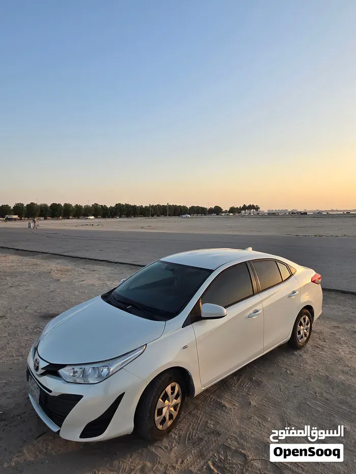 Toyota Yaris 2019 photo 3