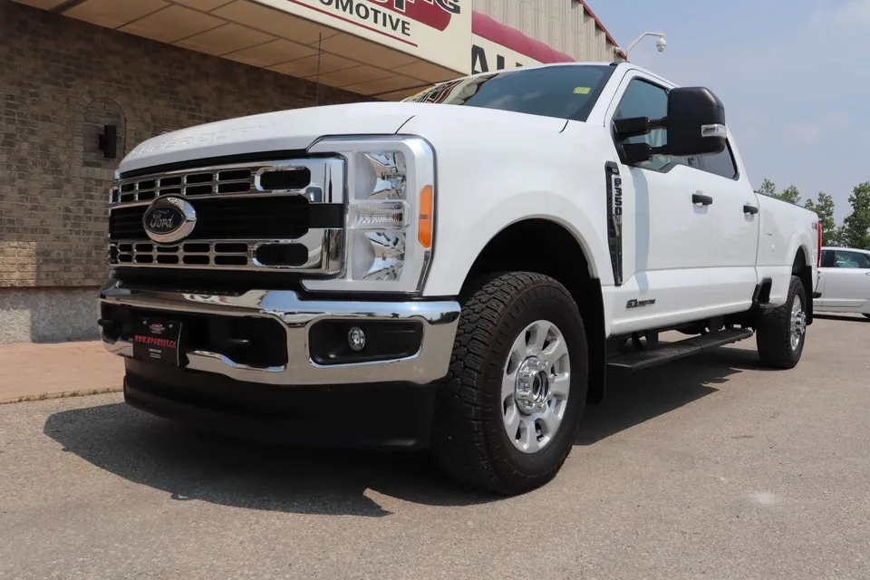 Ford F350 2023 photo 5