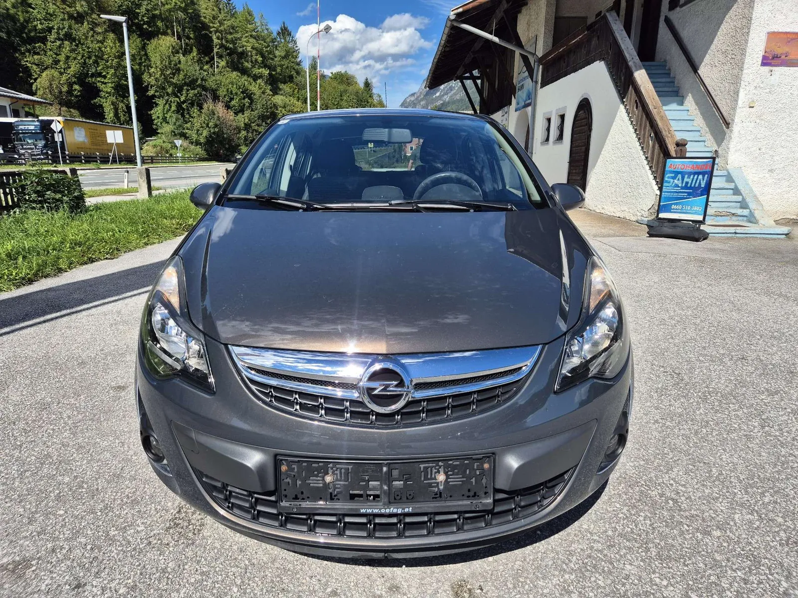 Opel Corsa 2015 photo 2